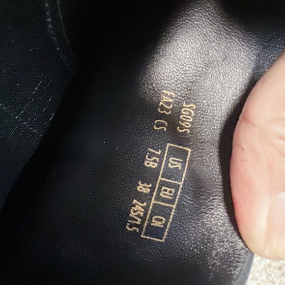 Stuart Weitzman 5050 Bold Zip Bootie Ankle Boots Black Leather US 7.5 Made SPAIN - Picture 12 of 12